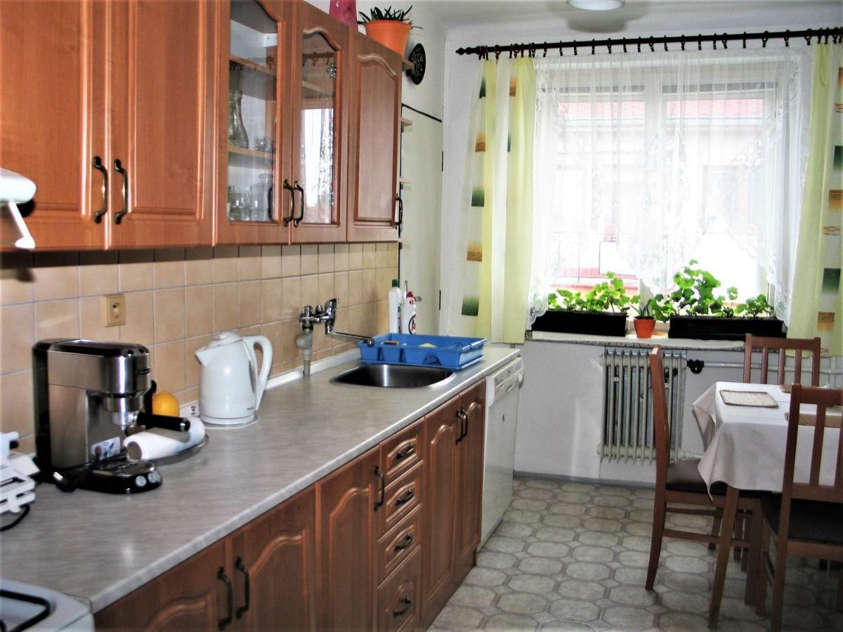 Apartman Milena Jicin Exterior photo